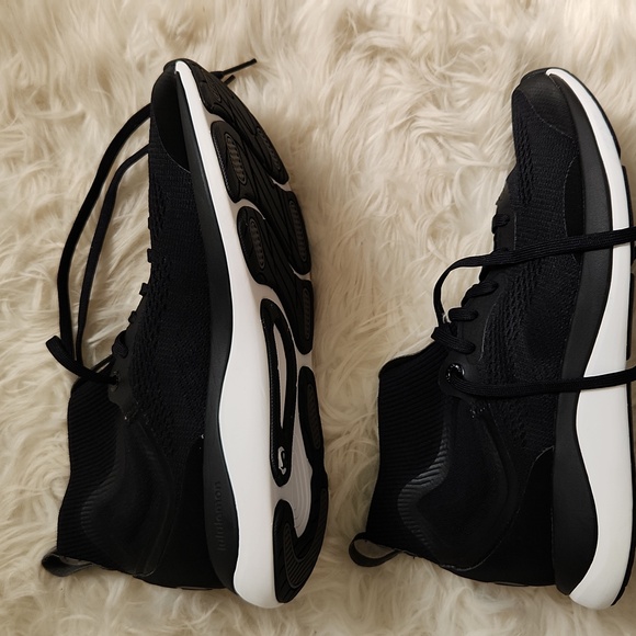 Lululemon Chargefeel Mid Womens Workout Shoe In Black/Anchor/White Size 9.5 - Picture 12 of 17